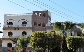 Luxor Hotel Bella Vista Apartments And Hotel